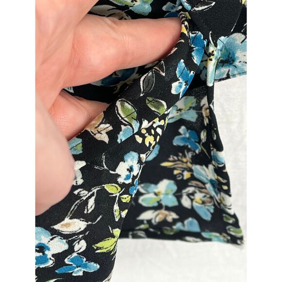 J. Jill floral tiered layered button up blouse, dark floral, size M, EUC - Picture 9 of 13